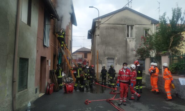 Tragedia in Brianza: fiamme in un’abitazione, morto un anziano