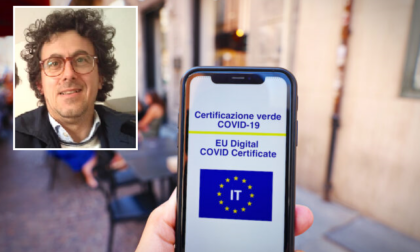 Professore senza vaccino e senza green pass: "Ricoperto di insulti"