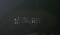 "Questa montagna fa parte della Provincia di Como": la scritta luminosa sul San Martino fa impazzire i lecchesi (video)