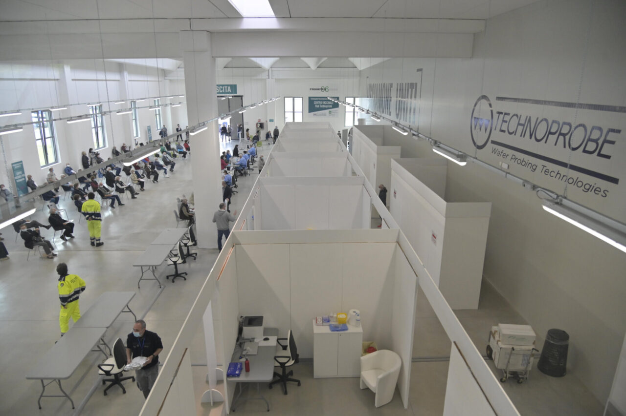 Chiude il centro vaccinale Technoprobe: 159.669 somministrazioni in 6 mesi