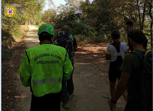 Cade sulla Via degli Dei, 21enne in gravi condizioni