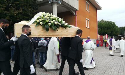 Don Costantino Prina: tantissimi fedeli al funerale