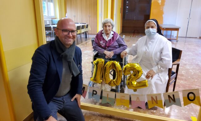 Sconfigge il Covid e spegne centodue candeline: Celestina Fortunato, la “nonna straordinaria”