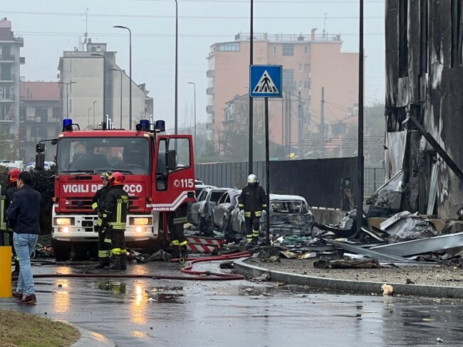 ultraleggero-precipita-milano