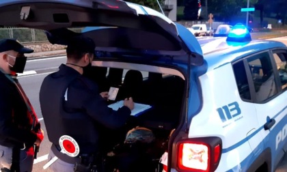 Aggrediscono un minorenne per una sigaretta, denunciati due ragazzi