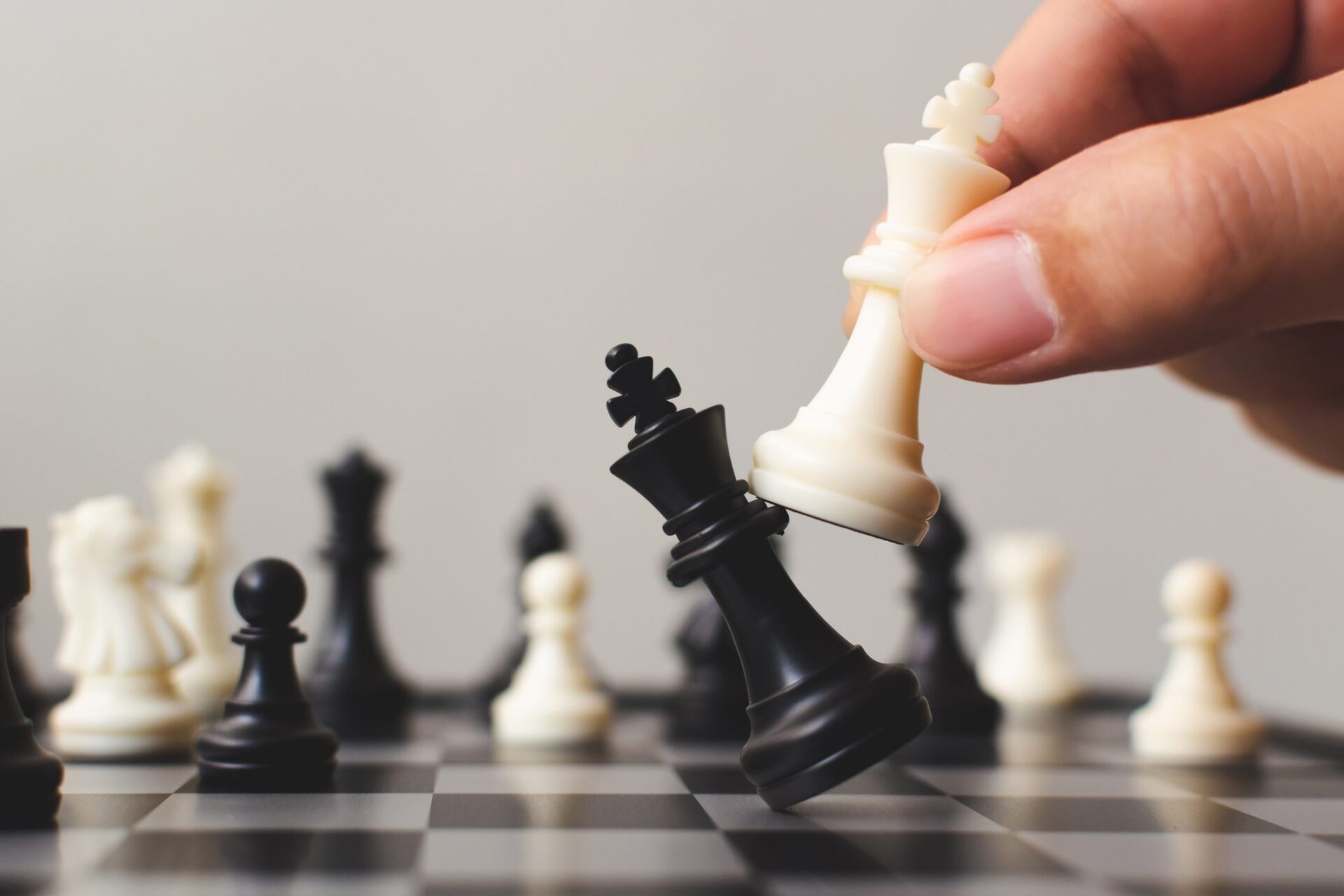 Montevecchia: Il Circolo di scacchi riapre al pubblico lunedì 15 novembre -  Prima Merate