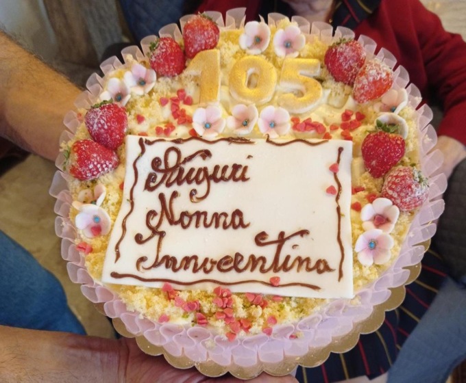 compleanno-ricco-di-candeline-nella-bergamasca