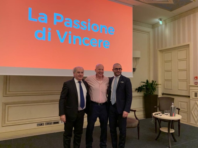 Roberts ospite di Castagna: “Servono leader coraggiosi”