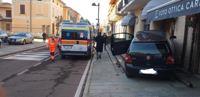 sbanda-e-finisce-contro-il-muro