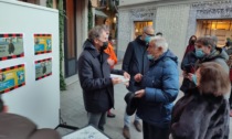 Franco Baresi a Lecco: folla in piazza per il Capitano