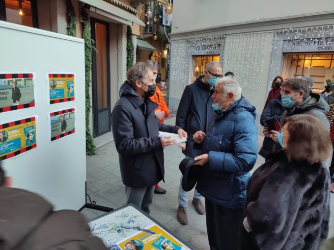 Franco Baresi a Lecco: folla in piazza per il Capitano