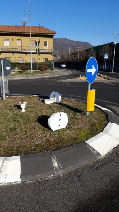 atti-vandalici-olgiate-molgora-2021