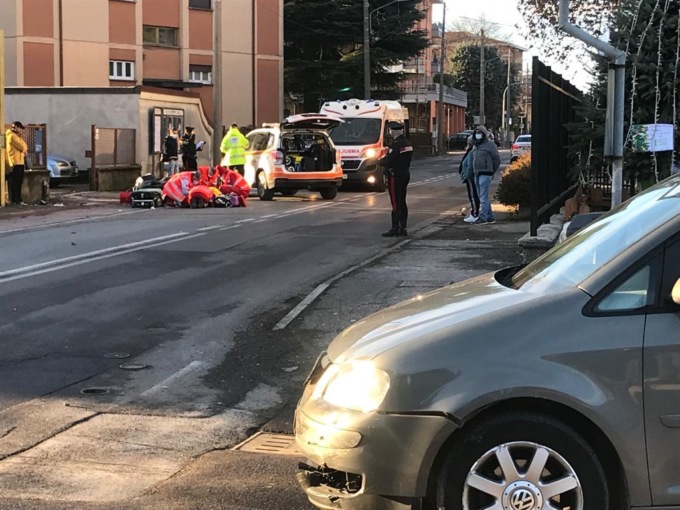 scontro-auto-moto-a-merate