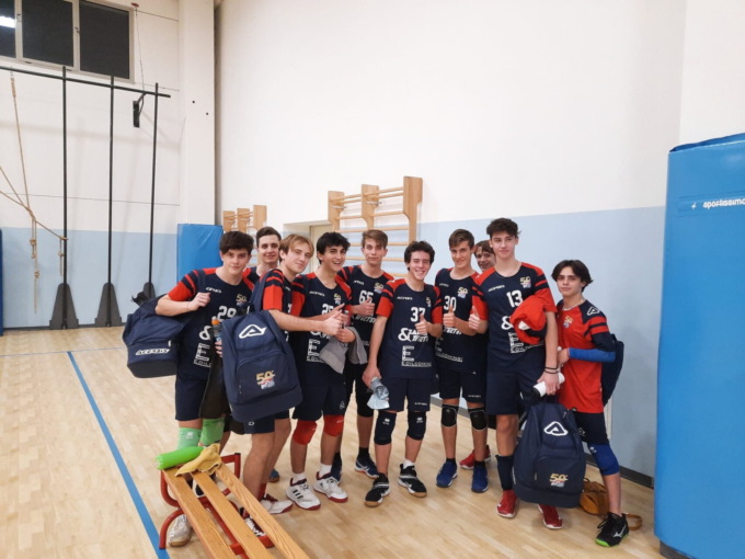 Pallavolo Cisano: la capolista U17 si conferma anche con l’Almevilla, la 2° Divisione sbanca Lovere FOTO