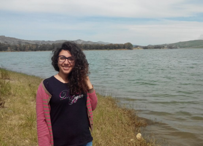 Giovane maestra trovata morta in casa