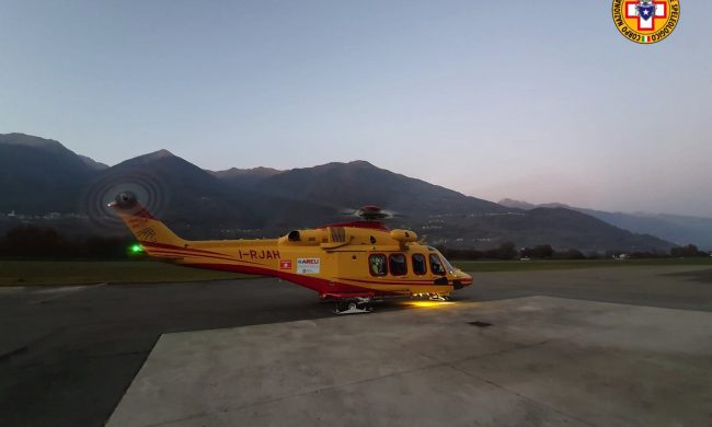 Tragedia in Val di Mello, alpinista precipita e muore scalando una cascata di ghiaccio