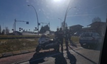 Incidente a Calusco d'Adda, motociclista elitrasportata in ospedale FOTO