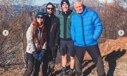 L’influencer Camihawke in gita sulle montagne lecchesi
