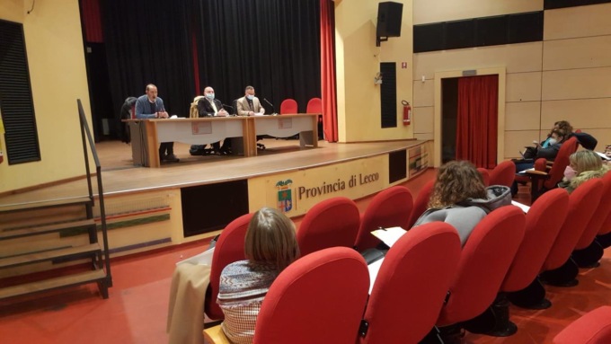 Tavolo per l’orientamento: presentati servizi, attività e progetti