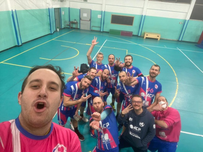 Volley Barzanò, show contro Bresso: i veterani scalano la classifica