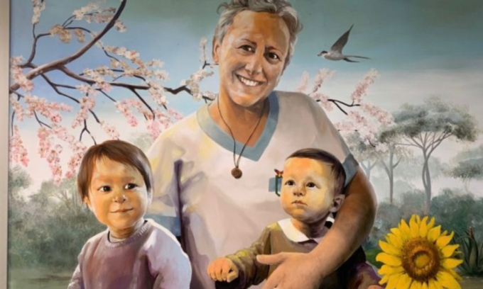 Infermiera del Manzoni ricordata con un murale in dono alla Pediatria