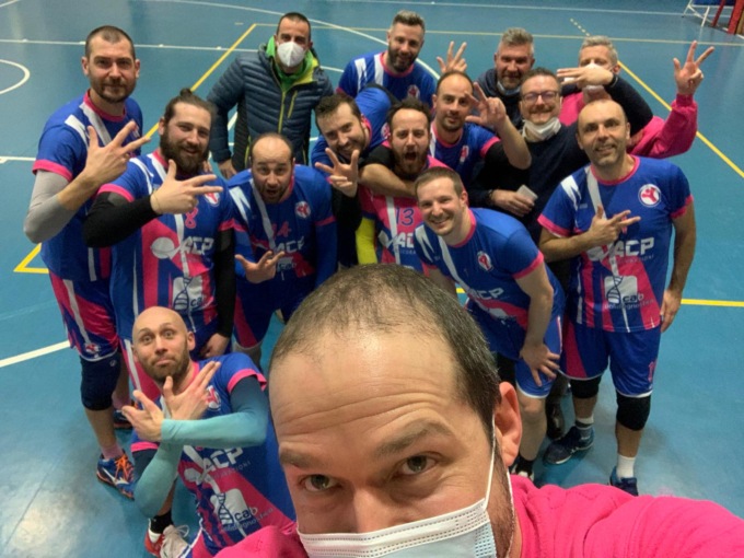 Volley Barzanò, i veterani tornano alla vittoria: Bresso ko
