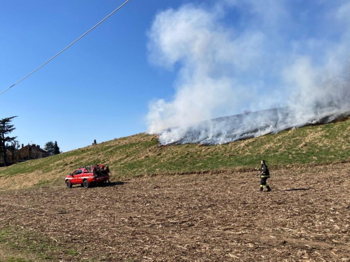 incendio-nel-parco-adda-nord