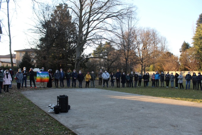Lomagna contro la guerra, la Sindaca: “Insieme per la Pace”