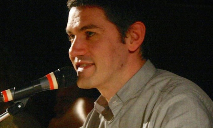 Trovato morto in casa, Brianza sotto shock per Don Simone