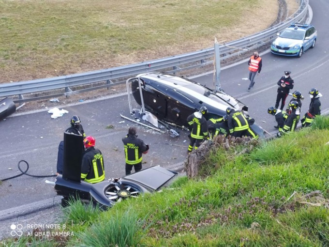 elicottero cade in provincia di como