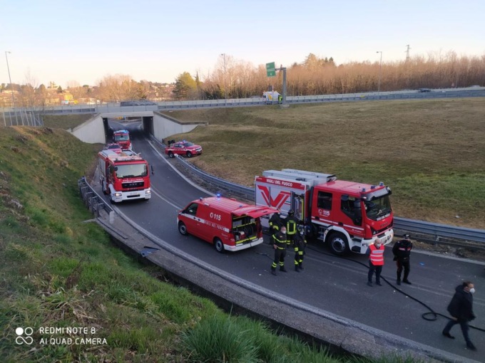 elicottero cade in provincia di como