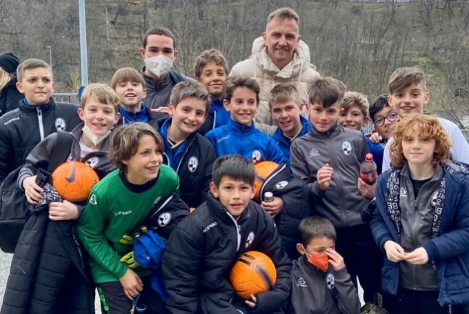 Brianza Olginatese, i piccoli bianconeri “a lezione” da…Mimmo Criscito FOTO