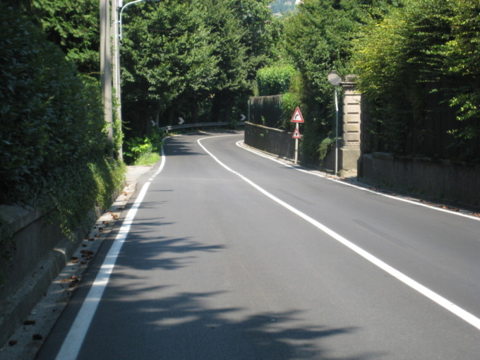 Allargamento della Curva Moratti, i sindaci scrivono alla Provincia: “Non vogliamo i mezzi pesanti”