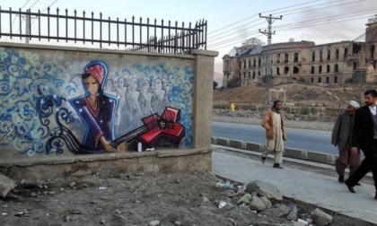 Afghanistan, volti e voci di donne: mostra e tavola rotonda a Villa Greppi