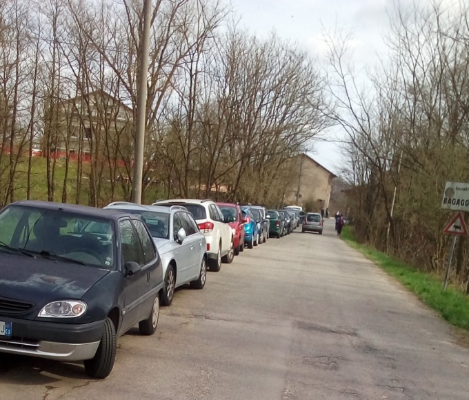 Sirtori blocca l’assalto dei turisti, Lissolo e Belvedere chiusi alle auto