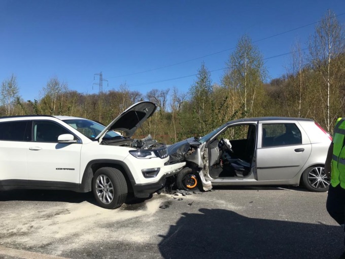 Gravissimo incidente a Imbersago: SP56 chiusa al traffico