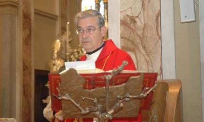 Lutto per la scomparsa di don Felice Ferrario, storico parroco di Lomagna
