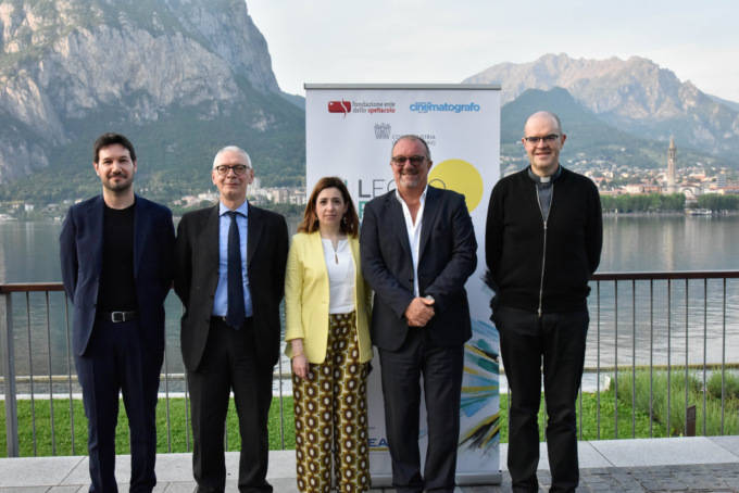 Il Lecco Film Fest accende le “Luci sulla città”: attesa per Carlo Verdone e non solo