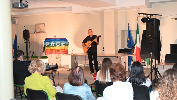 Buffa e la Resistenza: successo per il monologo alla “Sala Teodolinda”