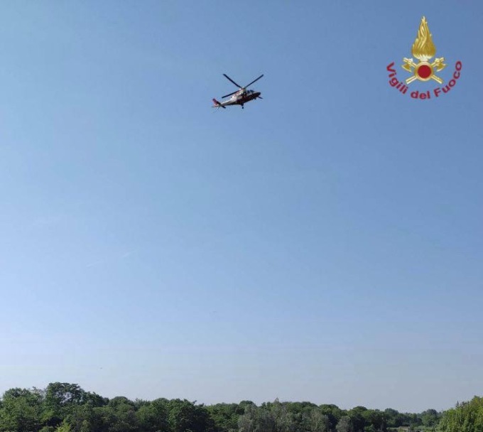 Cadavere ritrovato nel fiume