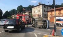 Auto ribaltata: feriti tre anziani