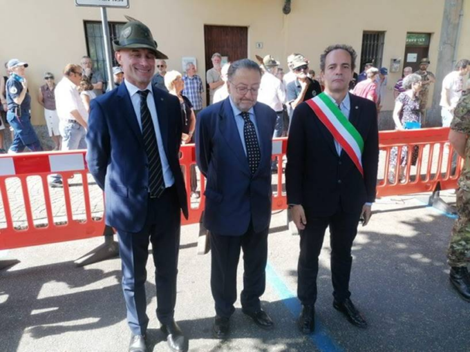 Staffetta alpina, De Corato: “Ringrazio gli alpini, sempre in prima linea”