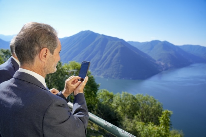 Il governatore Fontana sul Lago: “Investire sulle aree interne”