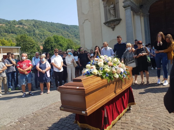 Ultimo saluto a Luciana Vanoncini, vittima del tragico incidente di Arlate