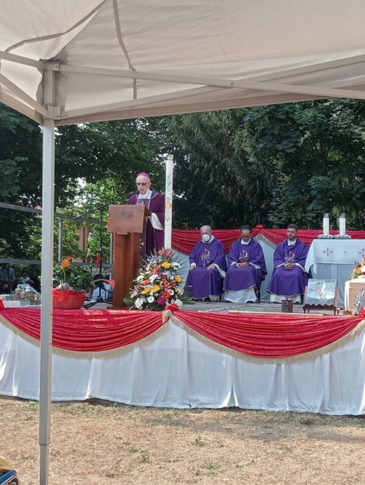 funerali al parco verde di lomagna