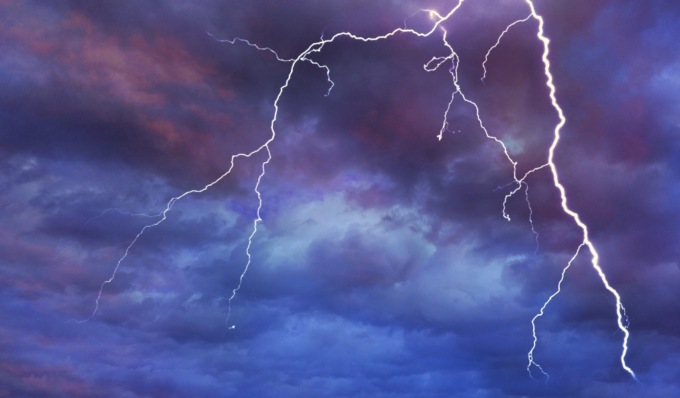 Allerta meteo nel lecchese per temporali forti