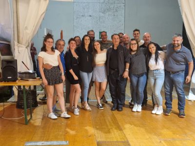 La famiglia degli Amis di Pumpier rende omaggio alle sue colonne portanti