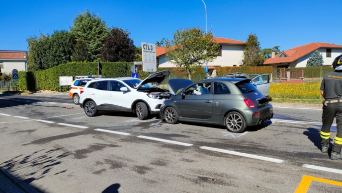 Violento frontale causato da un malore, immediato l’intervento dei soccorsi