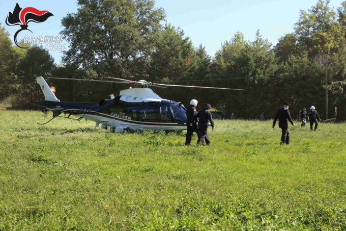 Blitz contro lo spaccio nei boschi della droga: in campo anche l’unità cinofila di Casatenovo