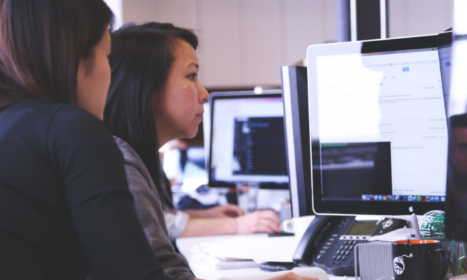 Donne e lavoro, nel Lecchese paghe basse e scarse opportunità